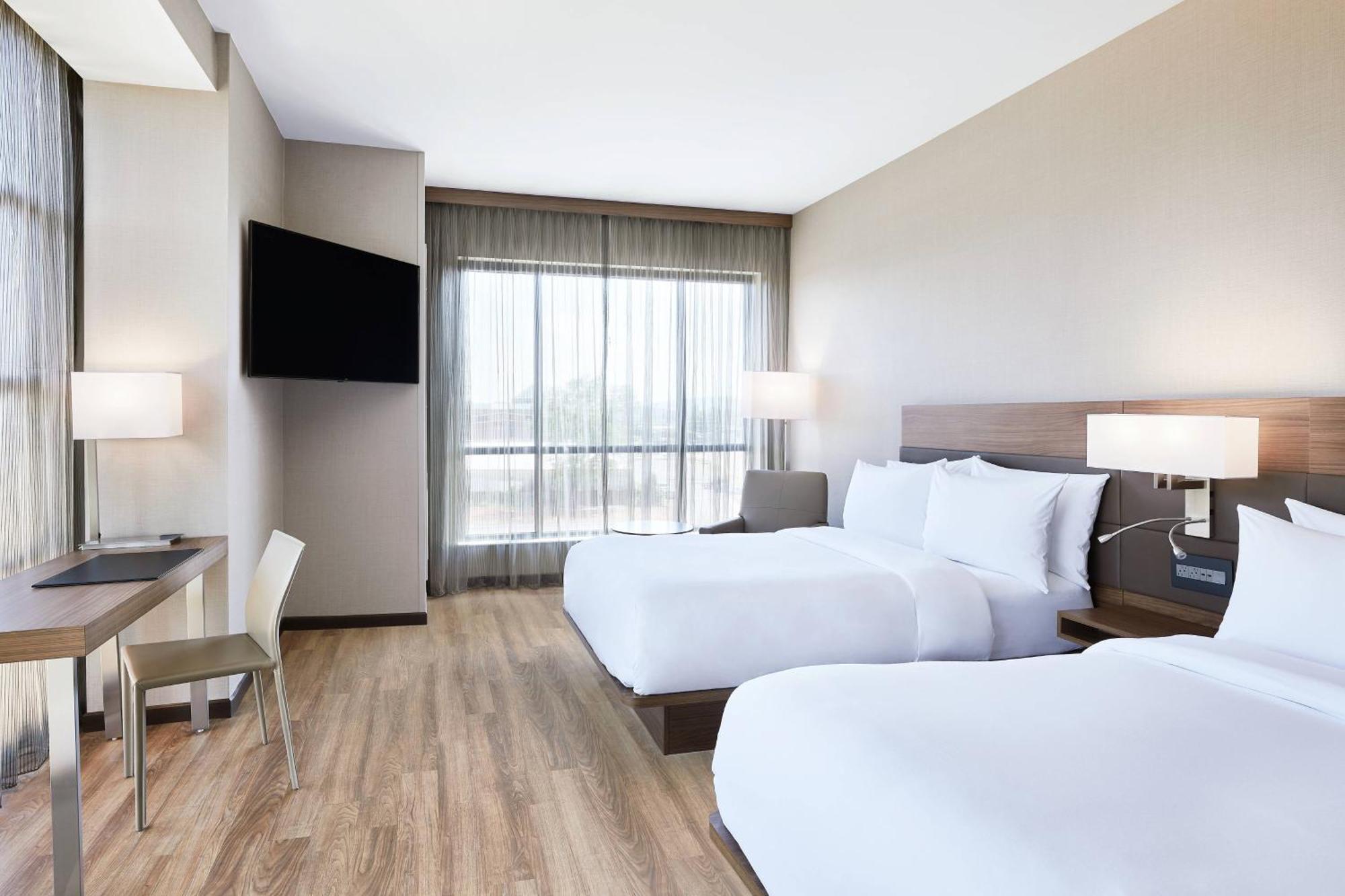 Ac Hotel By Marriott Huntsville Downtown Exterior photo